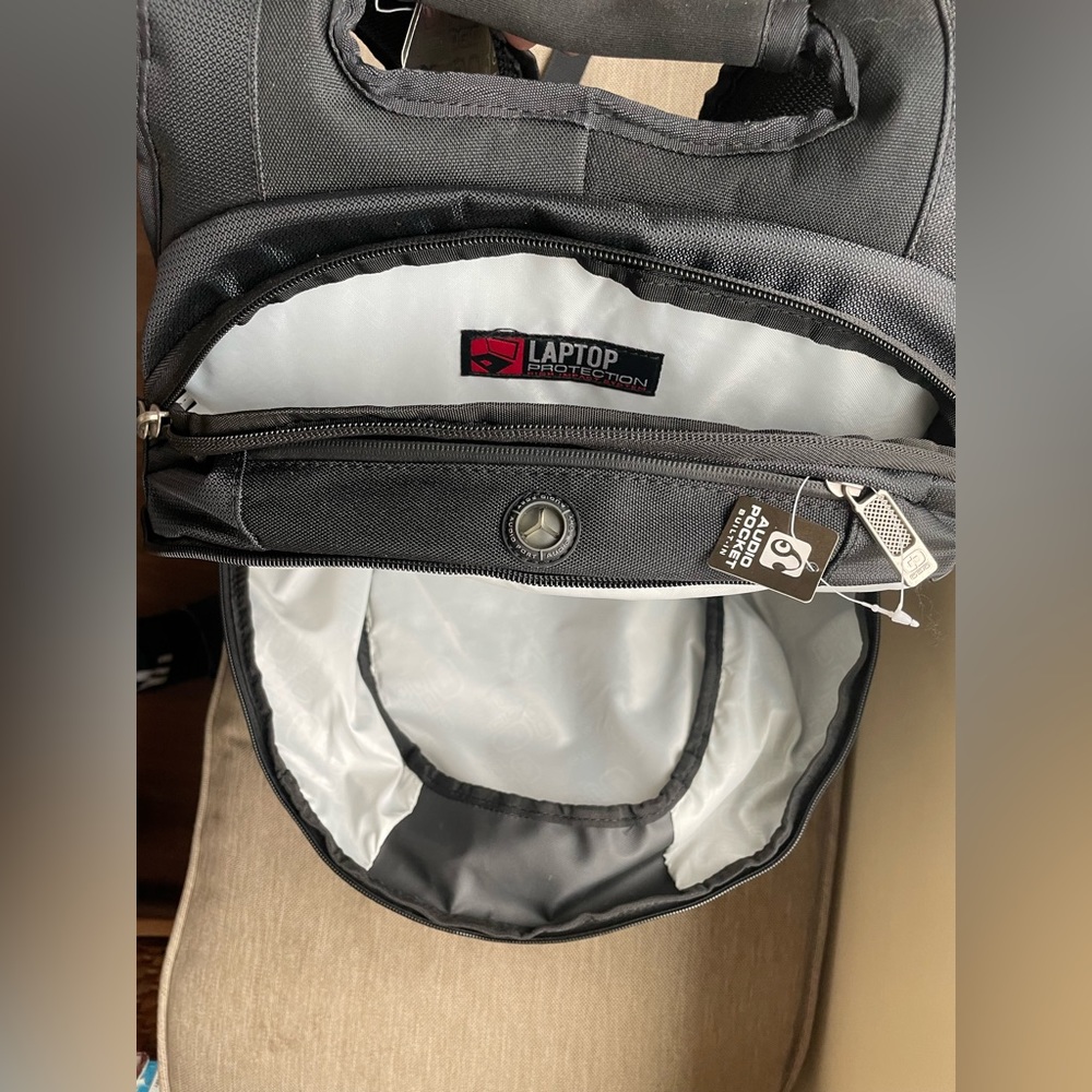 Ogio Hankook Performance Tires Backpack - Picture 4 of 9